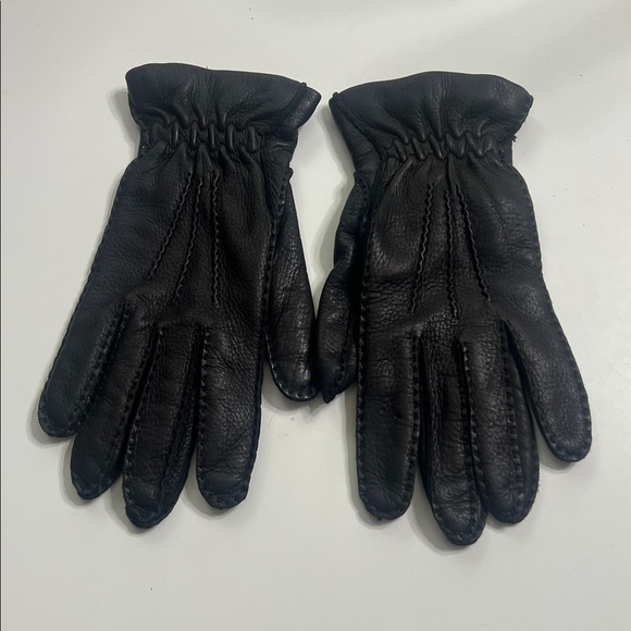 Saks Fifth Avenue Men´s Classic Black Leather Gloves